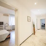 Colombo 2*