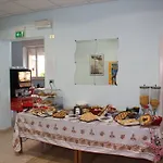 Hotel Colombo 2*