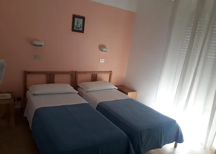 Colombo Szálloda 2*