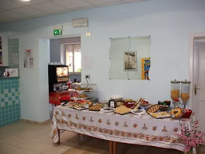 Colombo Szálloda 2*