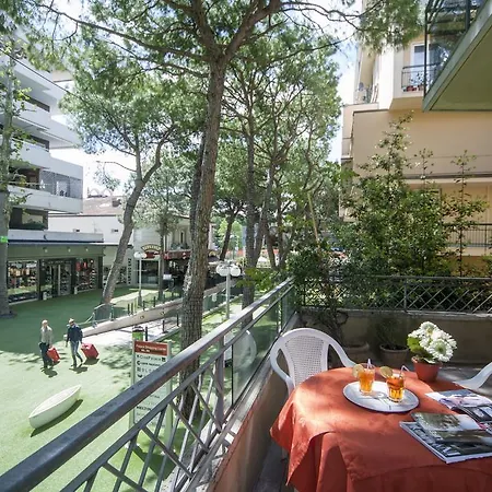 科伦坡酒店 里乔内