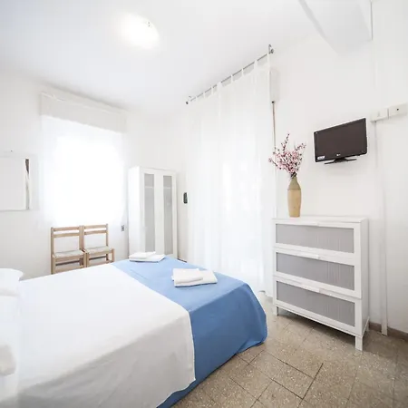 Hotel Colombo 2*